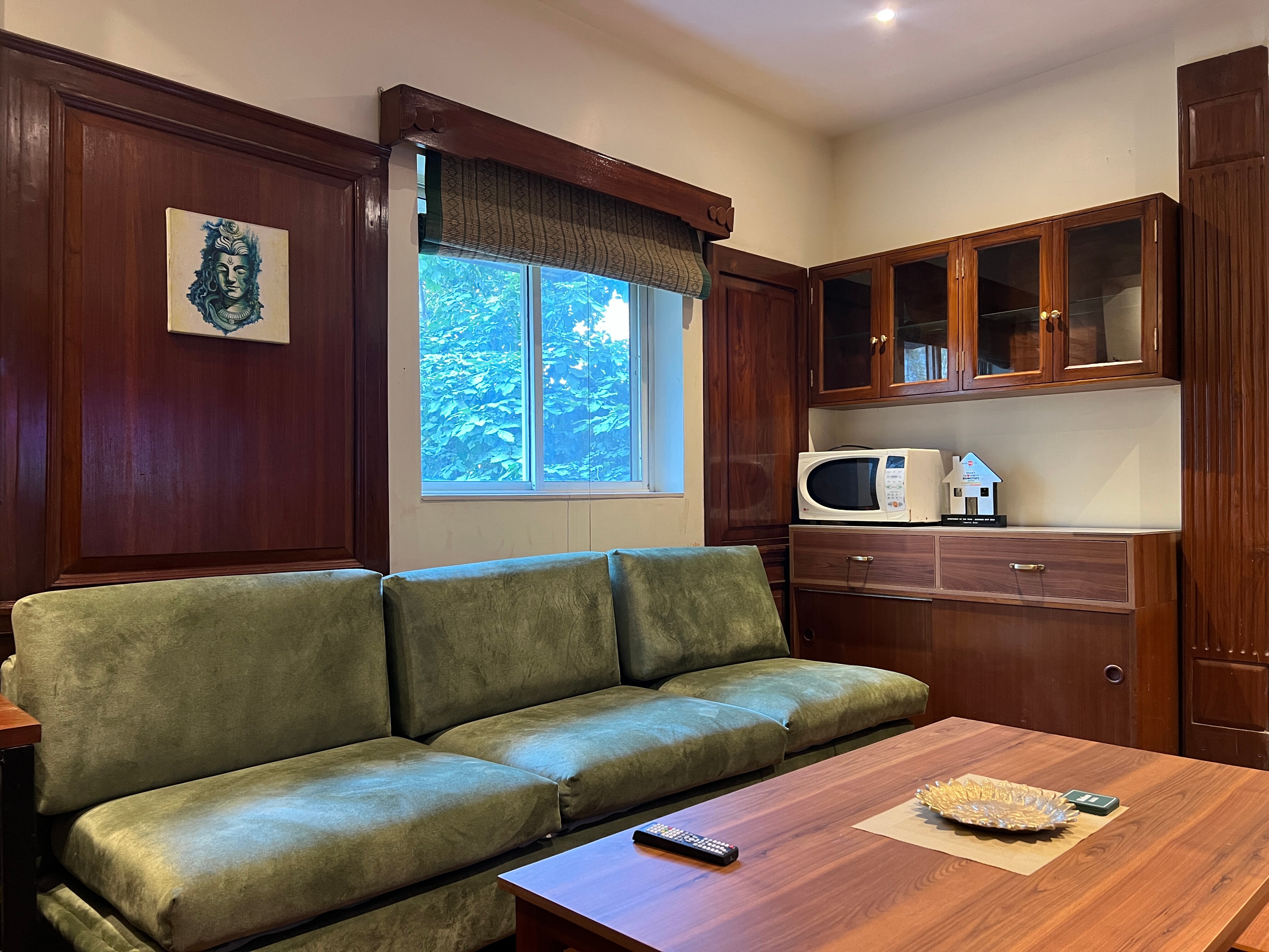 Royal Suite at Hauz Khas - Tap to explore photos