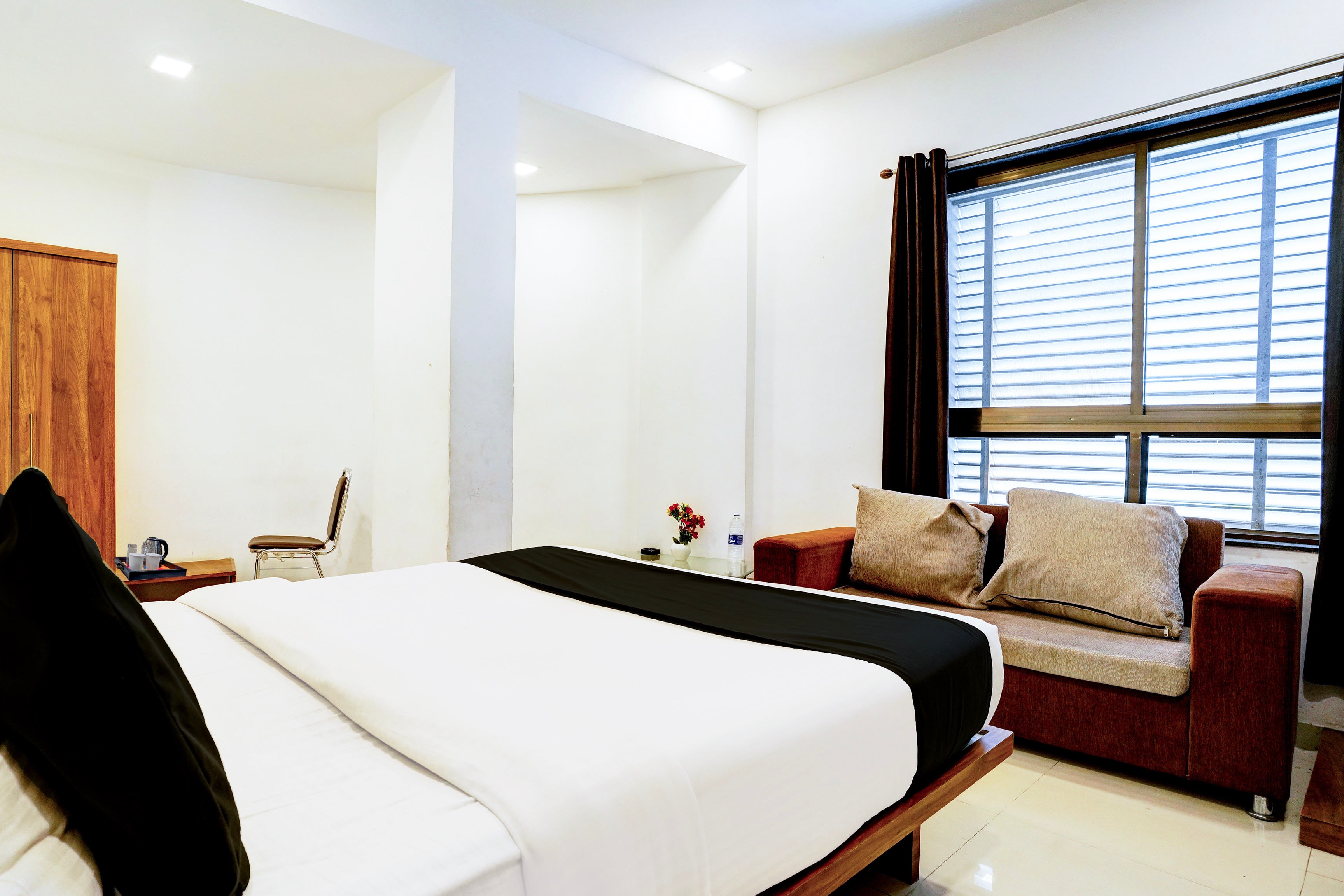 Super Hotel O Nashik Road Formerly The Address Hotel - Tap to explore photos
