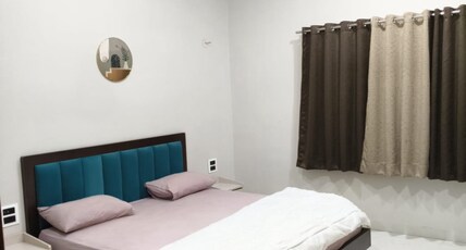 Narmada Garden And Resort Room Type - DLX AC ROOM