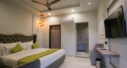 Bageecha Resort By Rajwada Haveli Room Type - Luxury Deluxe Room