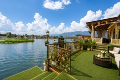 Address of Young Bombay Premium Heritage Houseboat