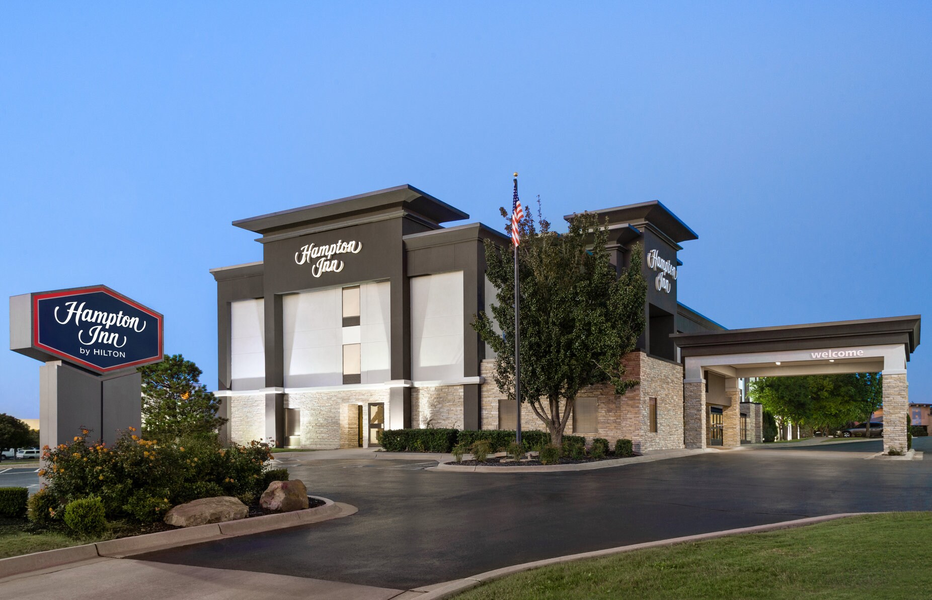 Hampton Inn Oklahoma Cty-I-40 E.(Tinker AFB) - Tap to explore photos