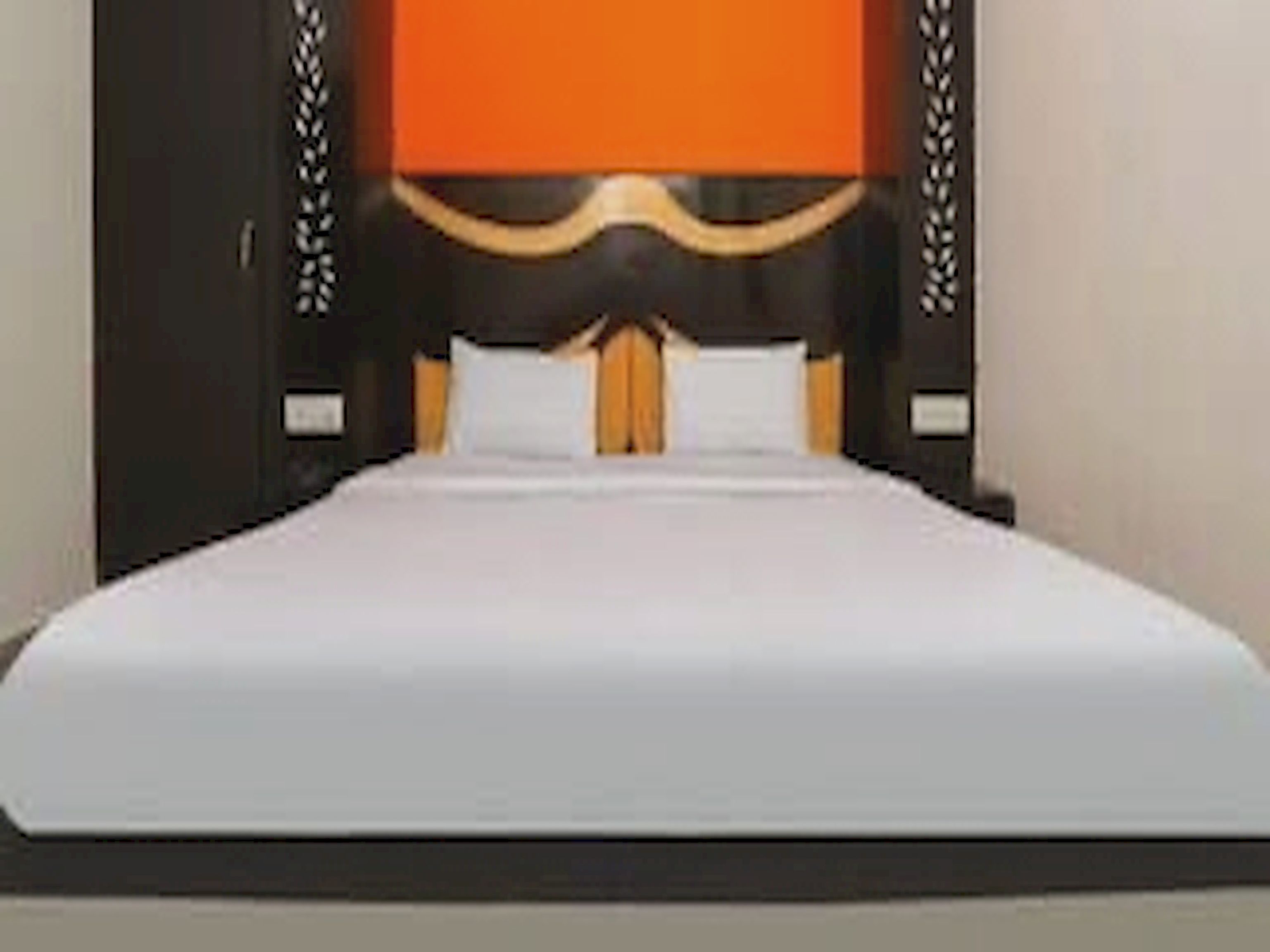 Hotel O Deva Inn - Tap to explore photos