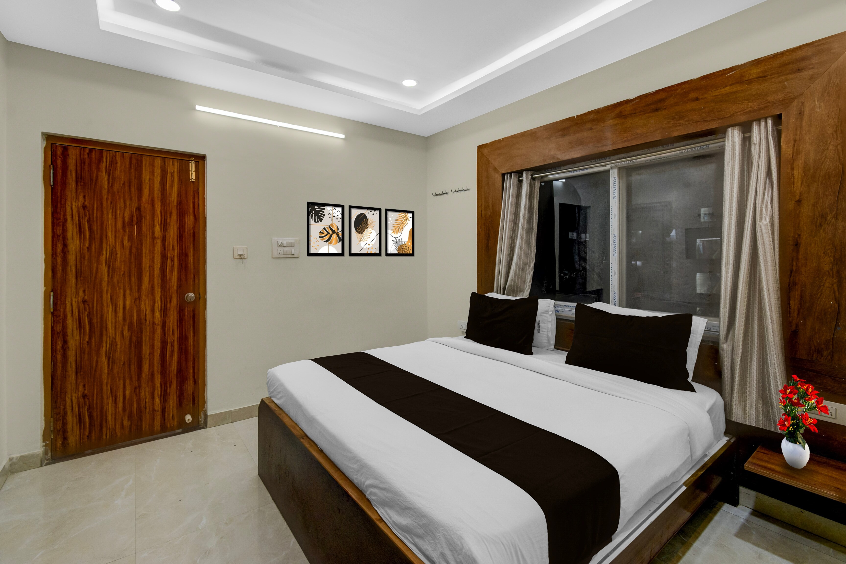 Townhouse Financial District Gachibowli Formerly Srinika Inn - Tap to explore photos