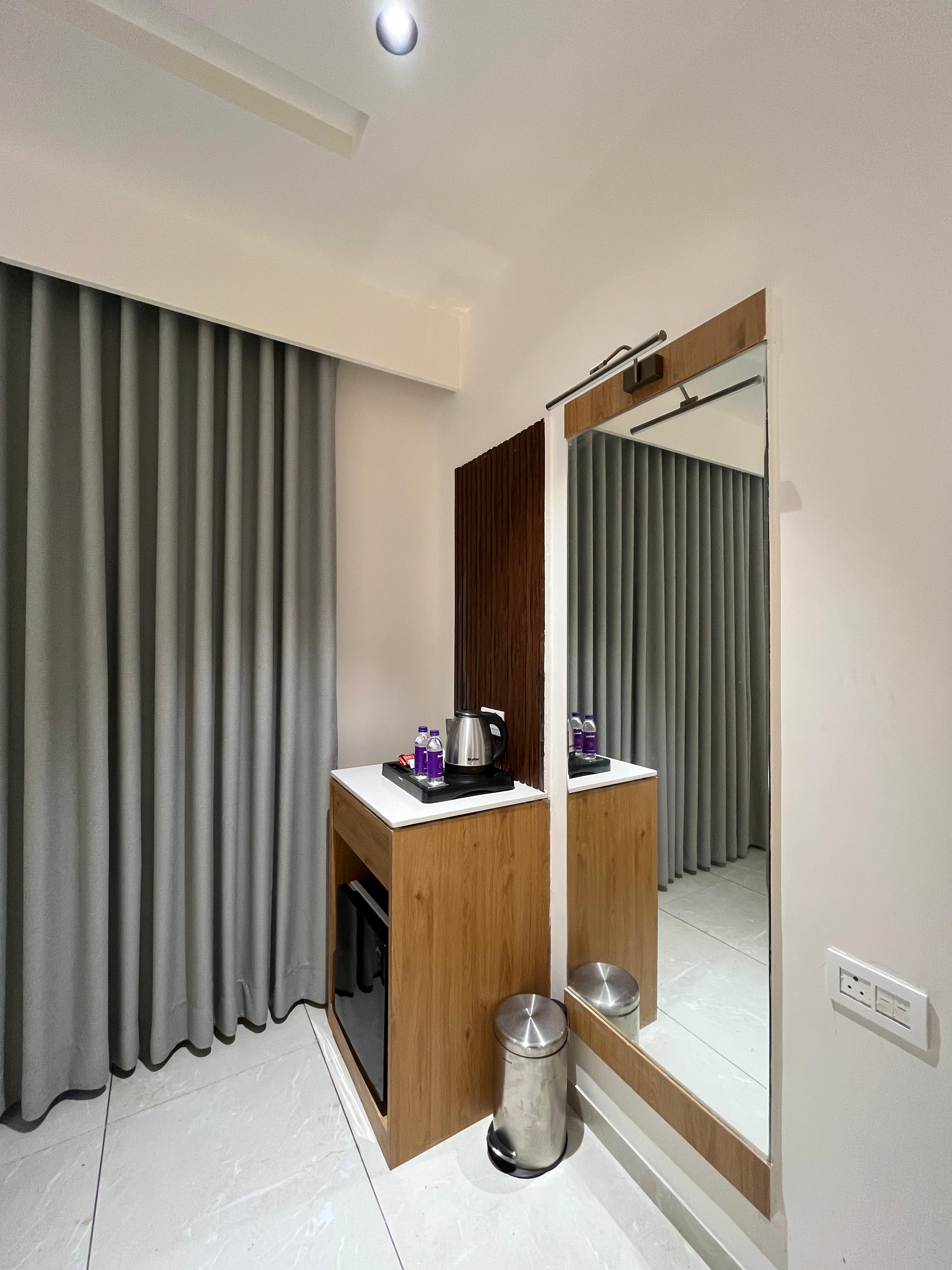 Hotel Premji,Near Railway Station Dwarka - Tap to explore photos