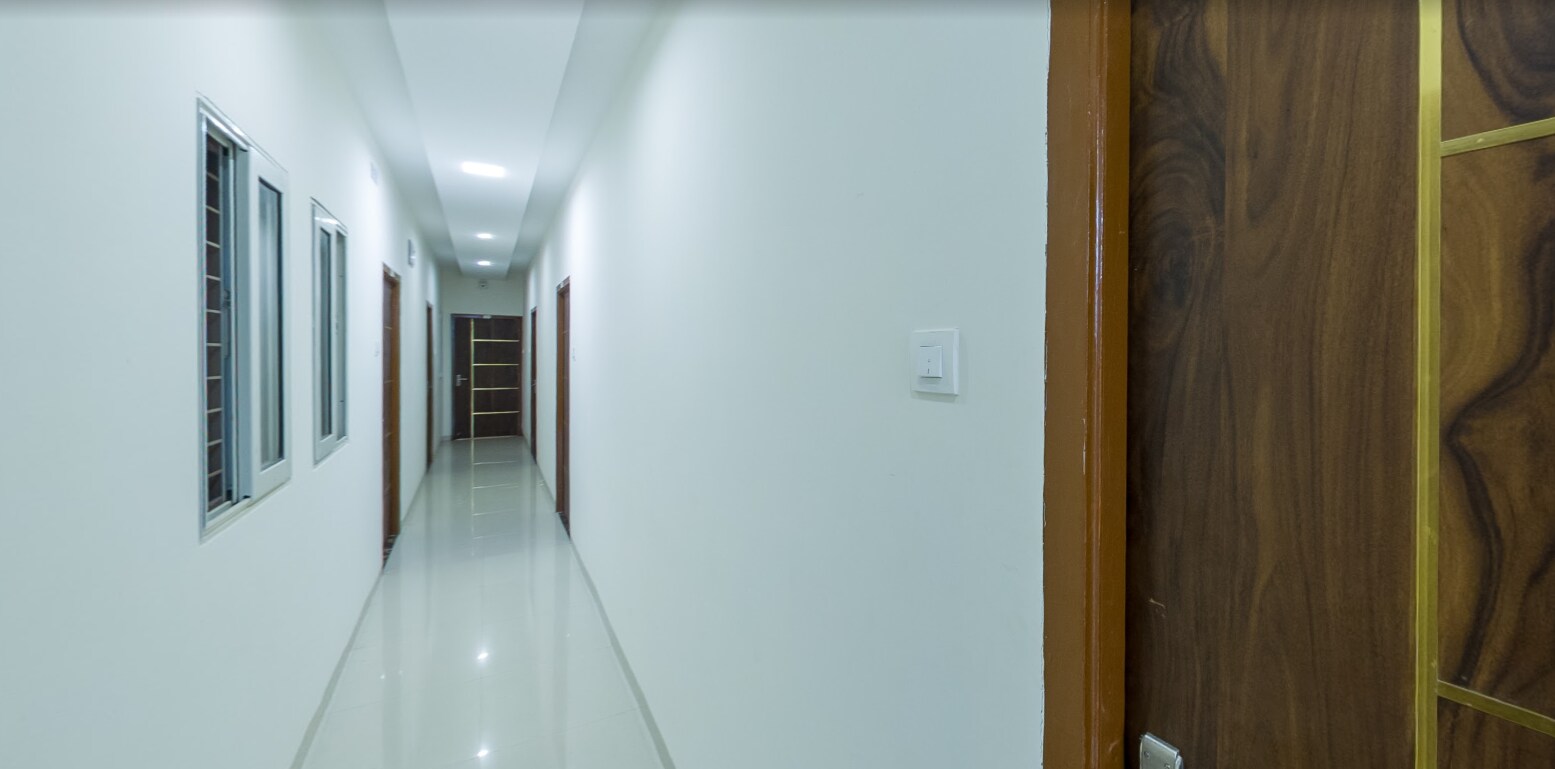 Hotel Rewa Regency - Tap to explore photos