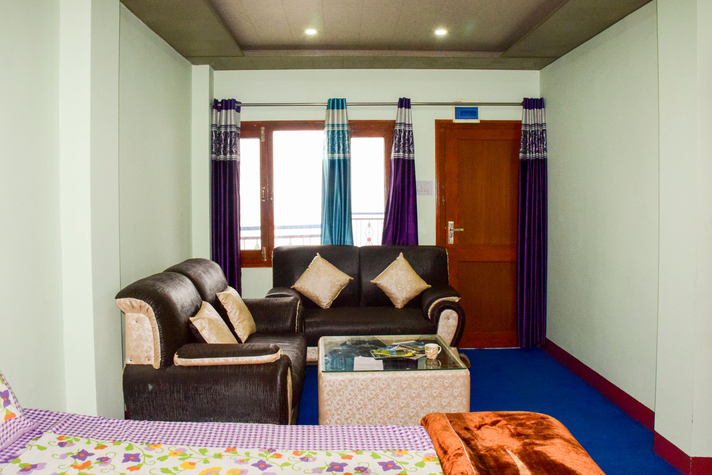 Param Anand Home Stay - Tap to explore photos