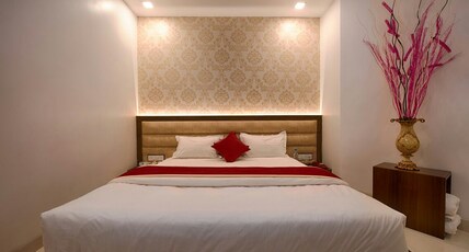 Hotel Ashirwad Inn Room Type - Deluxe Room