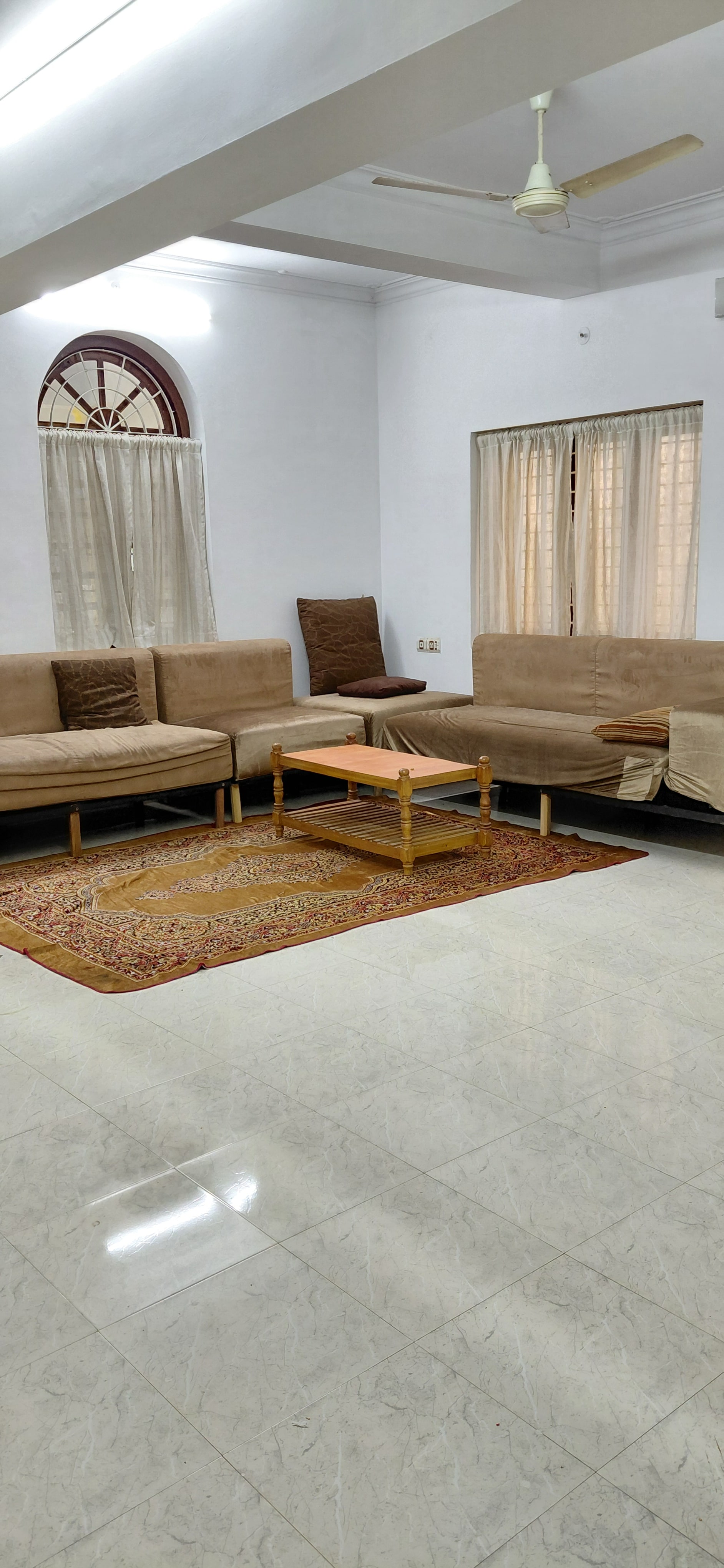 Guruvayur Agraharam Homestay - Tap to explore photos