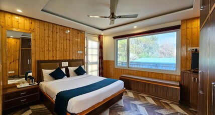 Seven Heaven Room Type - Deluxe Room