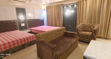 Karishma Residency Room Type - 4 Bed Family Non AC Karishma Residency Room Type - 4 Bed Family Non AC