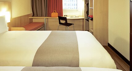 ibis Chateau Thierry Room Type - Standard Room with twin beds