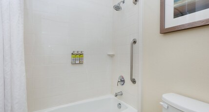 Holiday Inn Express & Suites SAN ANTONIO Room Type - 2 Queen Suite Single Sofa Bed