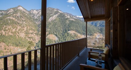 Rocky Mountain Lodge Jibhi Room Type - Deluxe Room