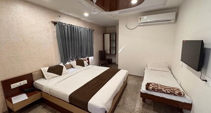 HOTEL BALAJI SQUARE Room Type - SUPER DELUX 3BED AC ROOM