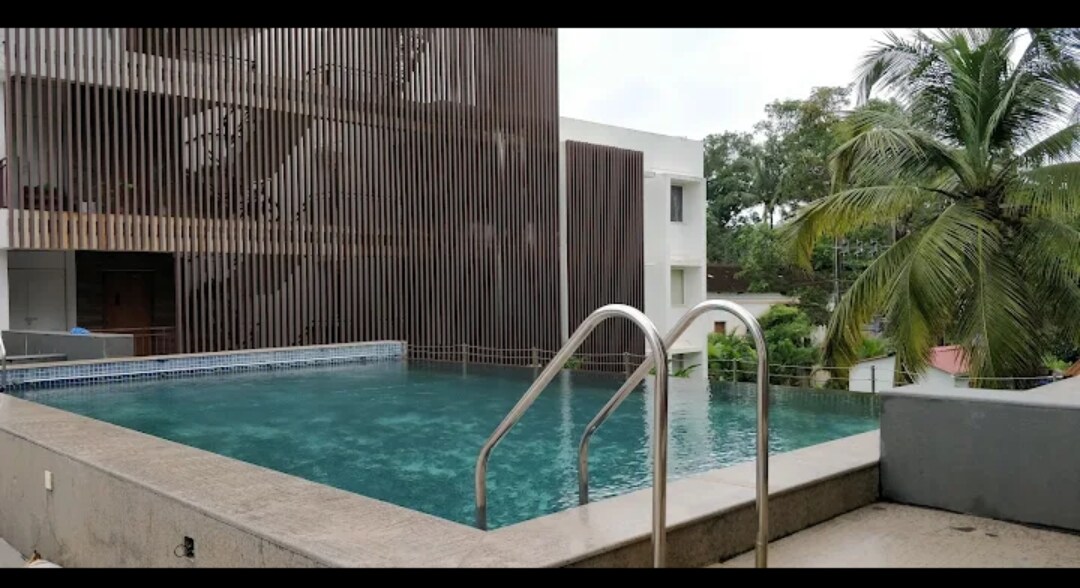 luxurious 2 Bhk GYM Siolim North Goa - Tap to explore photos