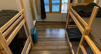 Wabi Sabi Hostel Room Type - 4-Bed Mixed Dorm with Common Washroom