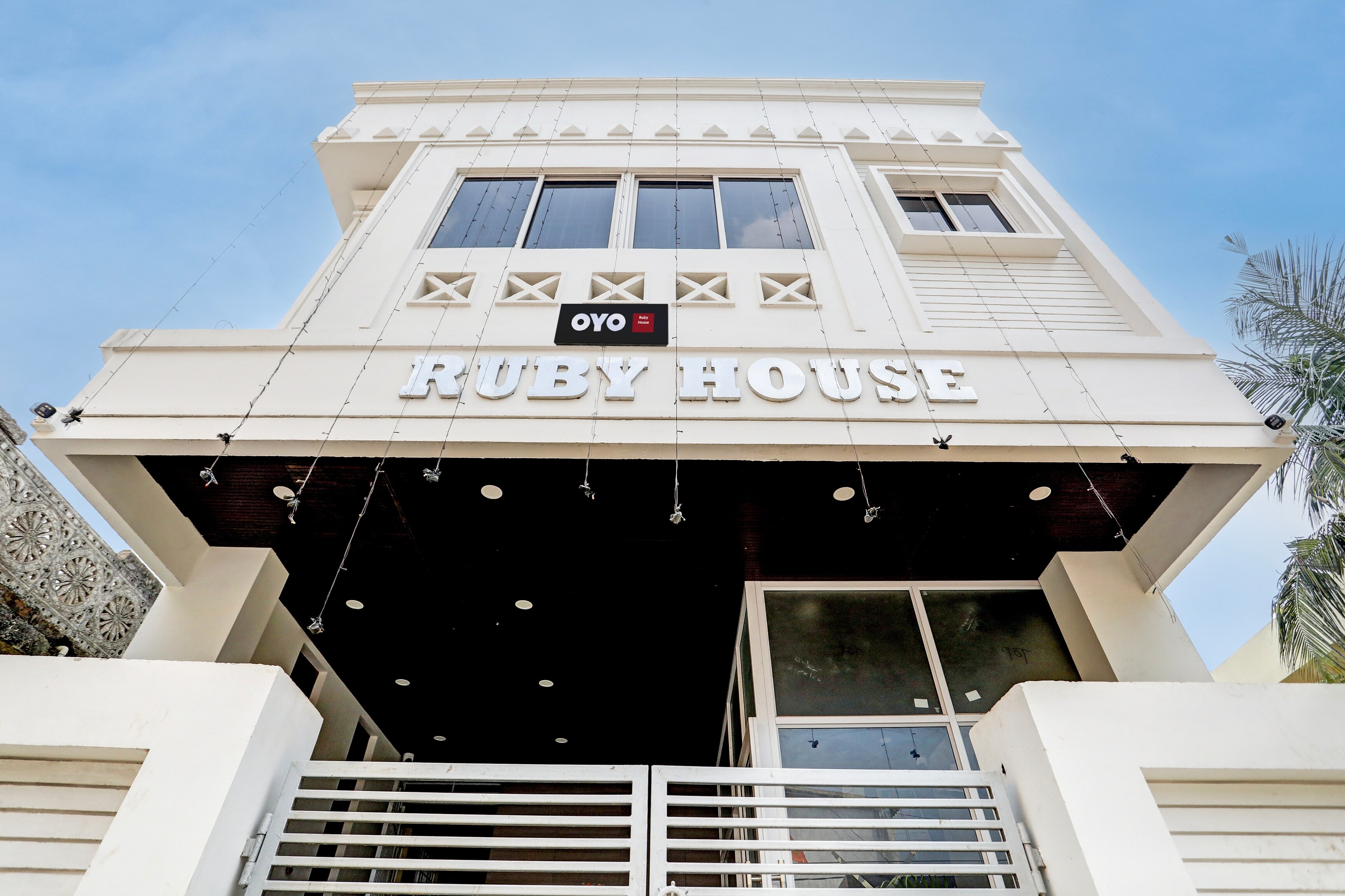 Hotel O Ruby House - Tap to explore photos