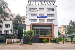 FabHotel Vardhan Plaza