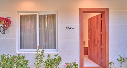Ice cliff Resort Room Type - Standard Room