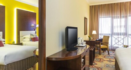 Coral Dubai Deira Hotel Room Type - Standard King with Balcony