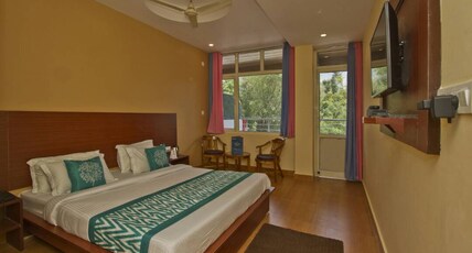 Red Carpet Room Type - Standard Valley View