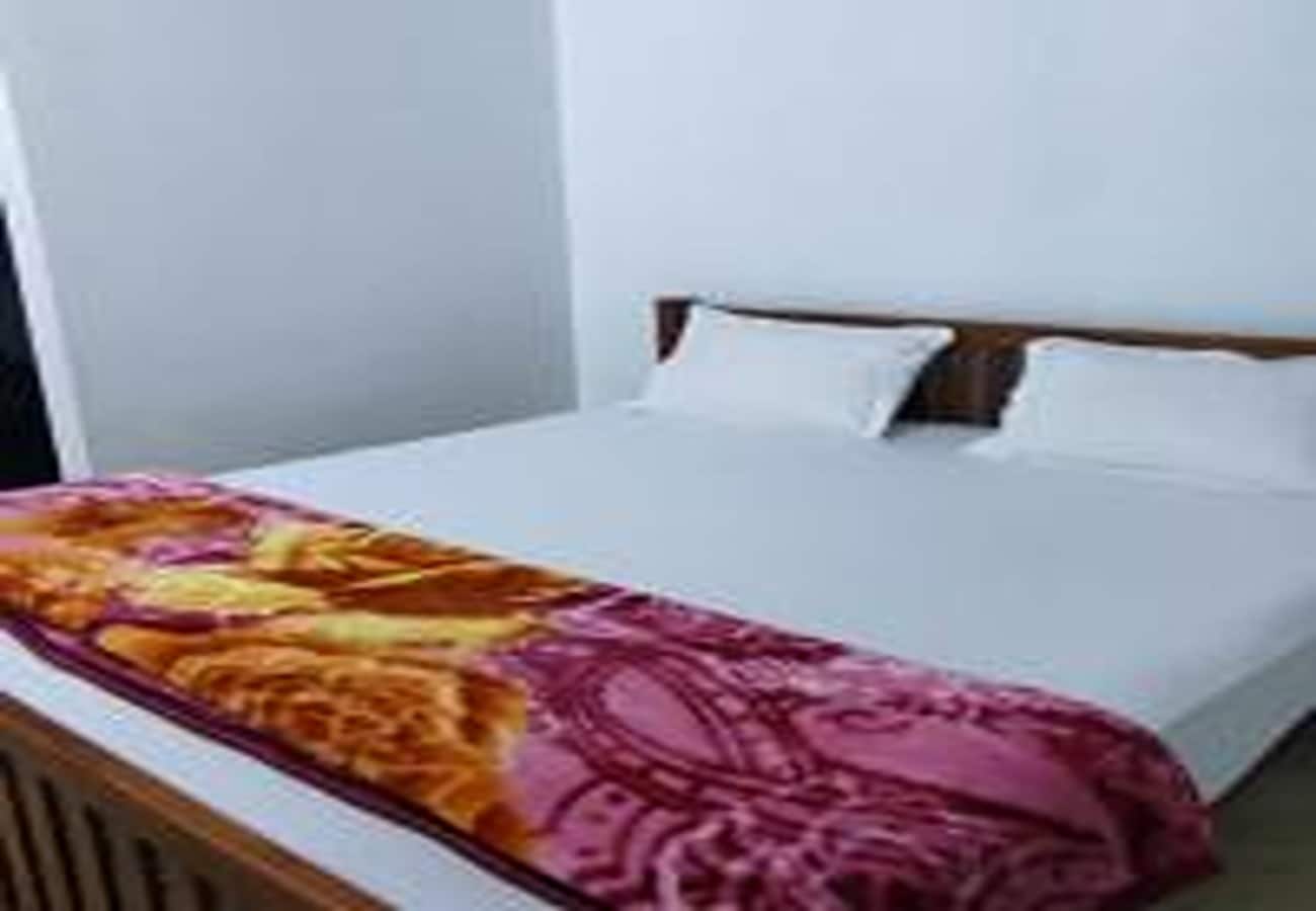 Voyage Munnar Laya Home Stay - Tap to explore photos