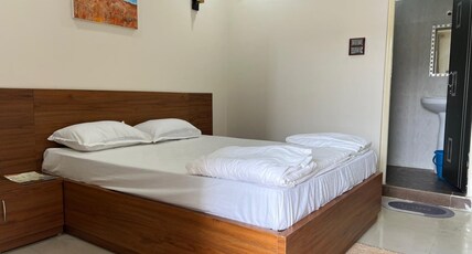 The Radiant Room Type - Double Deluxe Room