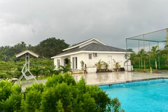 Elara Villa By Serene