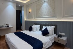 Hotel The 61