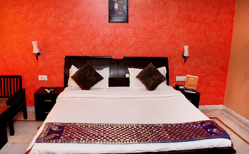 Hotel Komal Residency 2 - Tap to explore photos