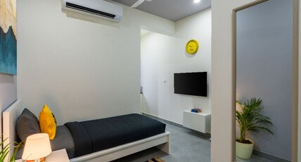 The Hosteller Bangalore, HSR Layout Room Type - Deluxe Single Room