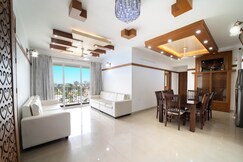 Tardis Entire 5 Bedroom Apartment