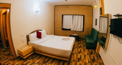 Hotel Sapphire Grand Room Type - Deluxe