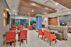 Holiday Inn Express & Suites FORT WORTH NORTH - NORTHLAKE