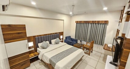 Hotel Alfa Inn Room Type - Royal Deluxe Room