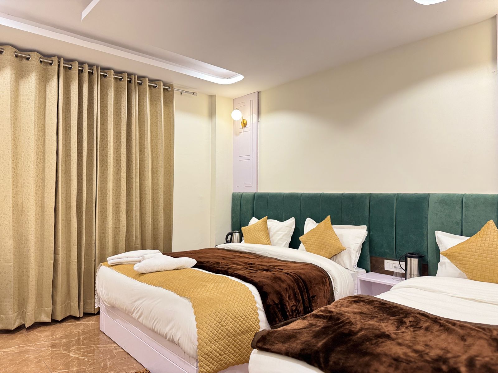 Sangam Stay and Restaurant - Tap to explore photos