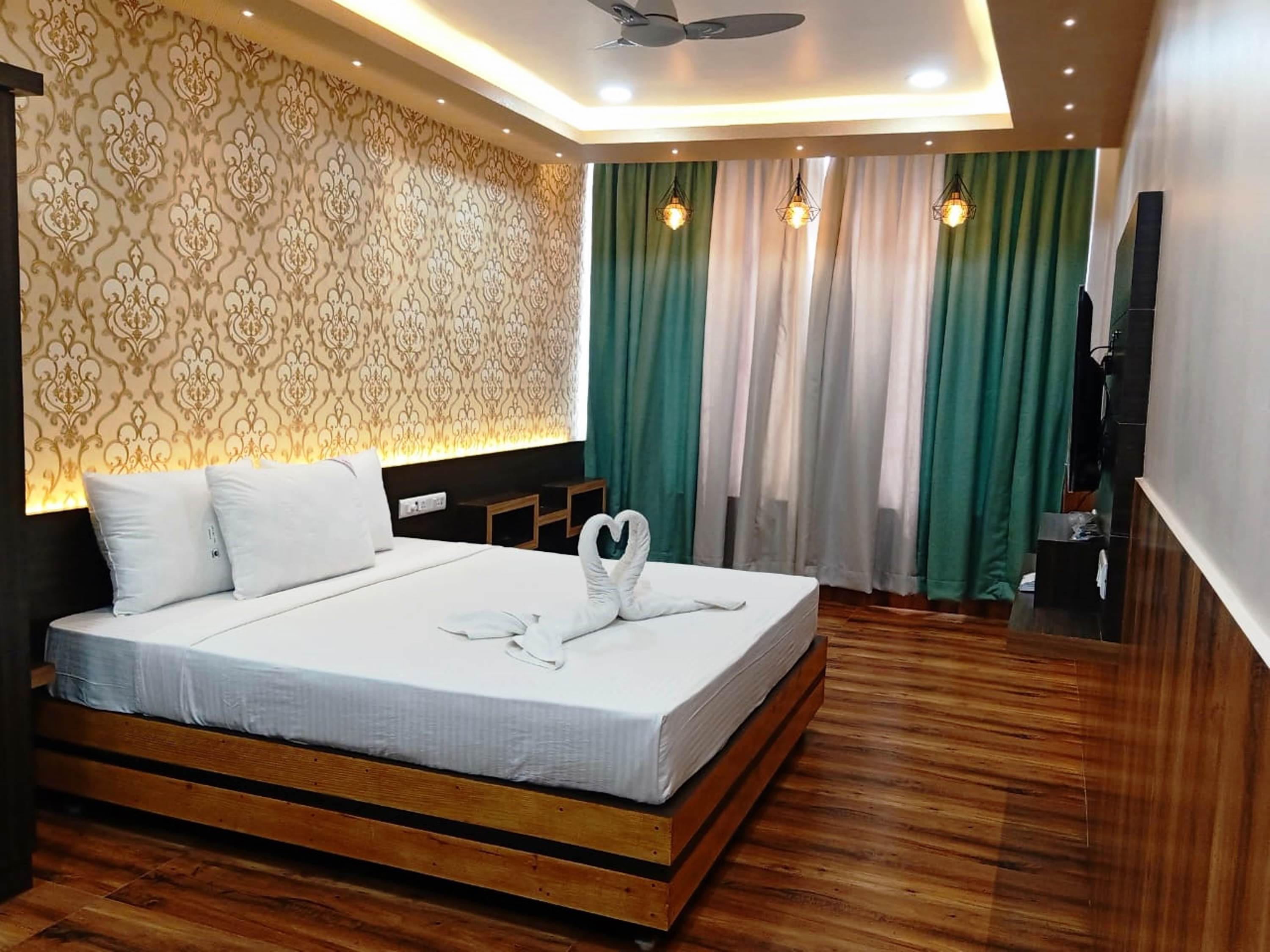 Tharavadu Jymis Cottages | Rooms & Wi-Fi - Tap to explore photos