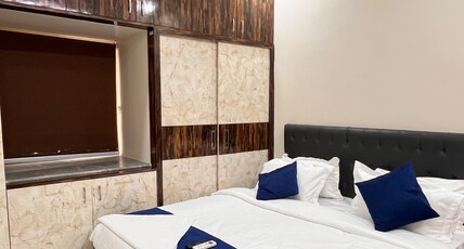 HOTEL VARAHI LUXURY ROOMS Room Type - Luxury King Bed Room