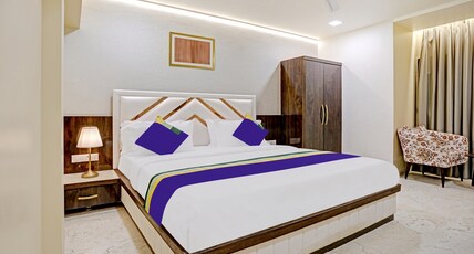 Treebo Premium Golden Bliss Trimurti Nagar Square Room Type - Standard Room