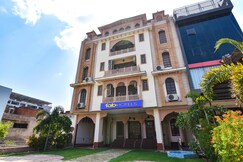 FabHotel Prime Vanshil Heritage