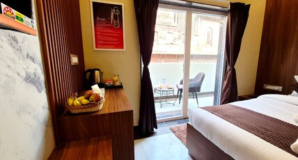 Ragam Residency Room Type - Premium Deluxe Room