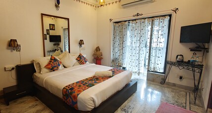 Hotel Baba Palace Room Type - Heritage Suite (Jagdish Temple View)