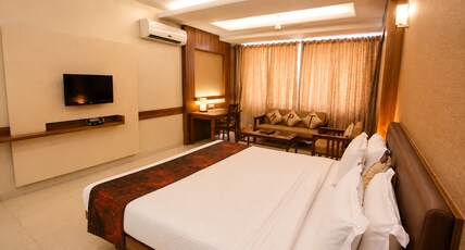 MPT Kalchuri Residency, Jabalpur (4 Min walk to Jabalpur railway Station) Room Type - Ac Deluxe