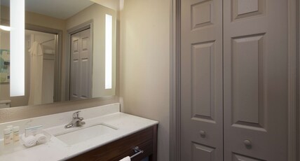 Homewood Suites by Hilton Lubbock Room Type - 1 KING HOMEWOOD NON-SMKG
