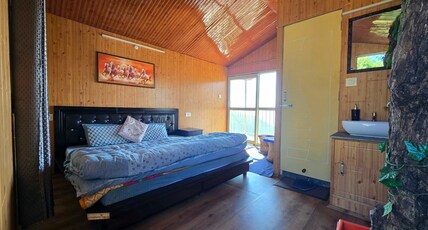 Tree-House by the City Escape Room Type - TREE HOUSE BY THE CITY ESCAPE