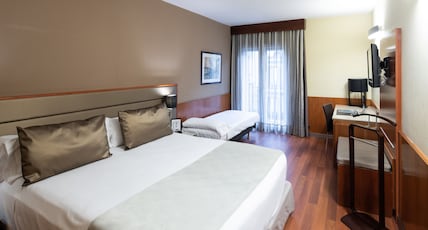 Catalonia Diagonal Centro Room Type - Triple Room