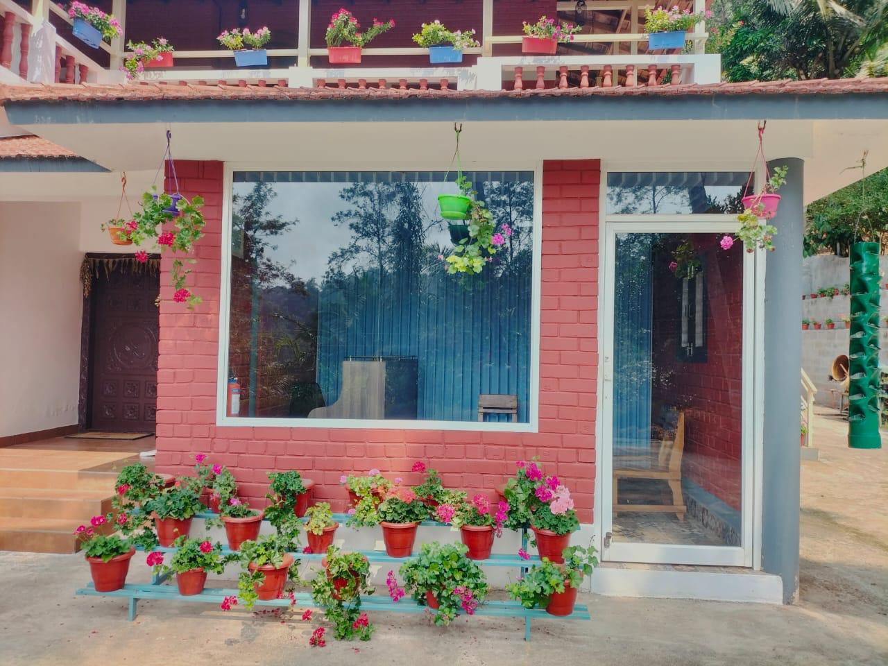 Kathadia Homestay Coorg - Tap to explore photos