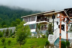 Kastoorwan Cottage | Heart of Tosamaidan | By Homeyhuts