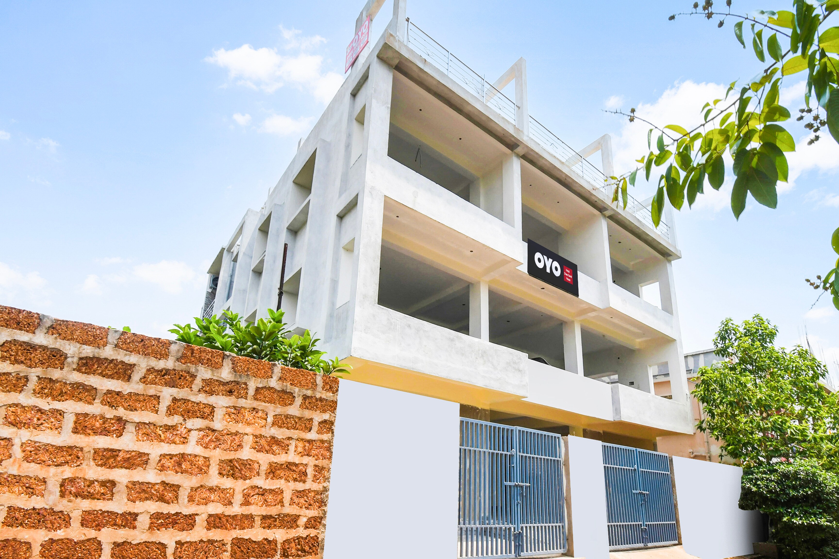 Hotel O Shree Guest House - Tap to explore photos